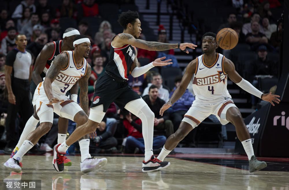 相比初来乍 相比初来乍