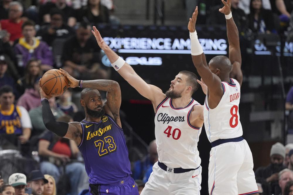 与此同时 与此同时