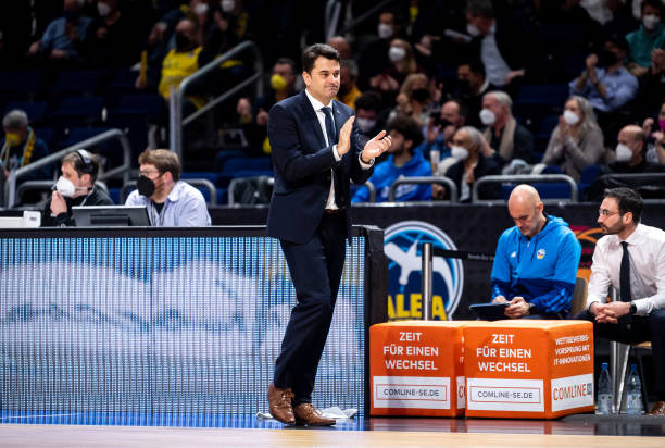 原因是两名 原因是两名