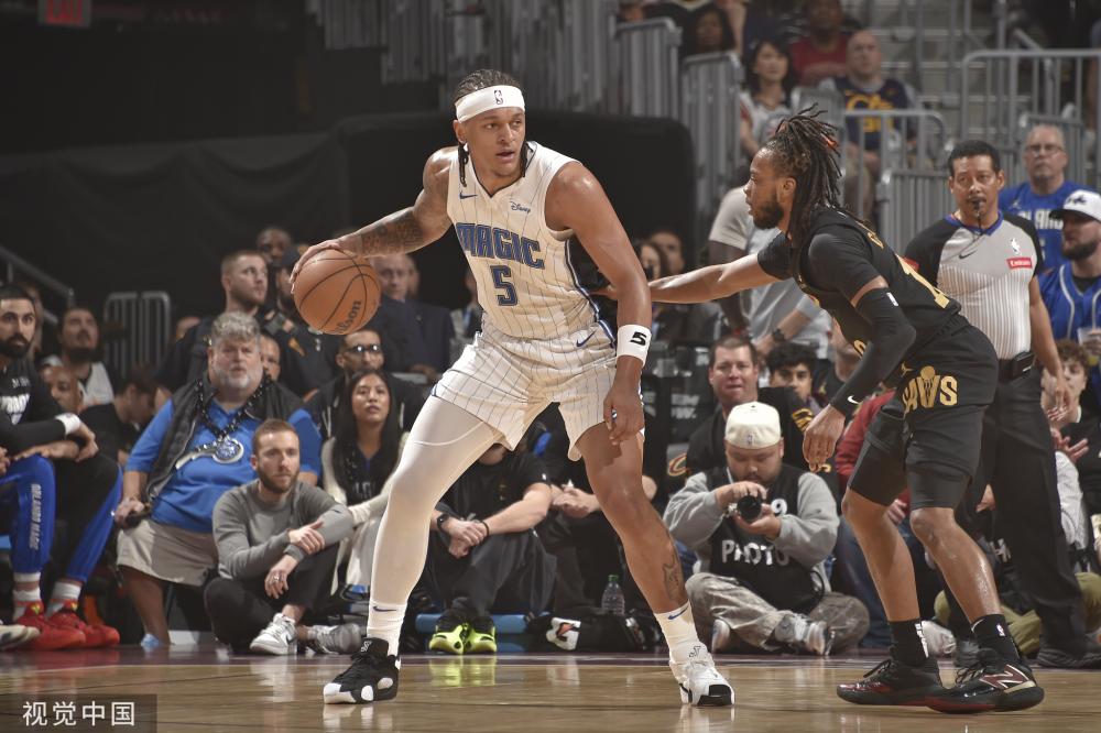 更是让观众 更是让观众