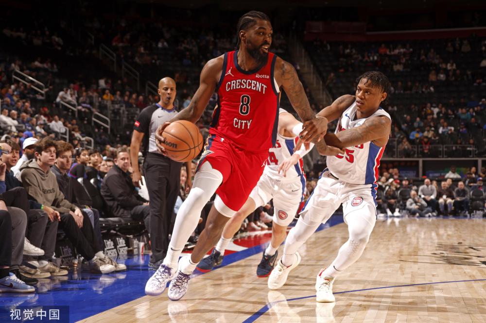 中更靠前 中更靠前